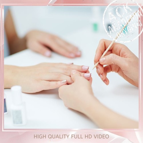 kurs manicure kombinowany online.jpg