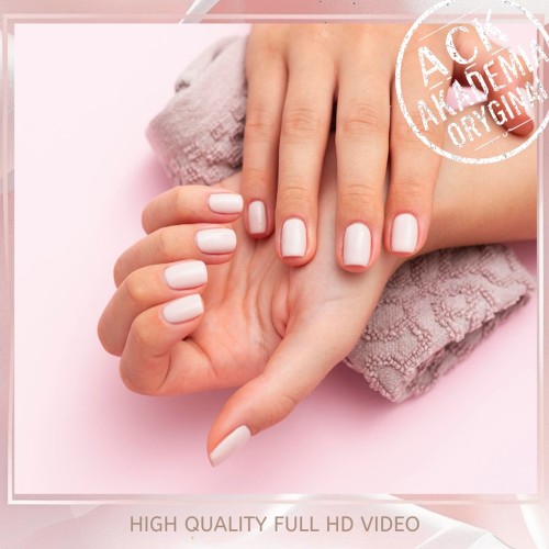 kurs manicure tytanowy online.jpg